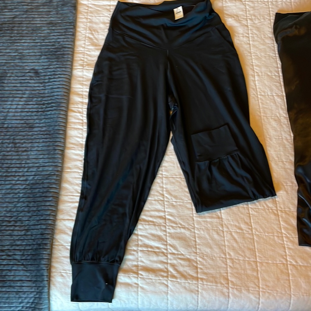 Aerie Offline joggers